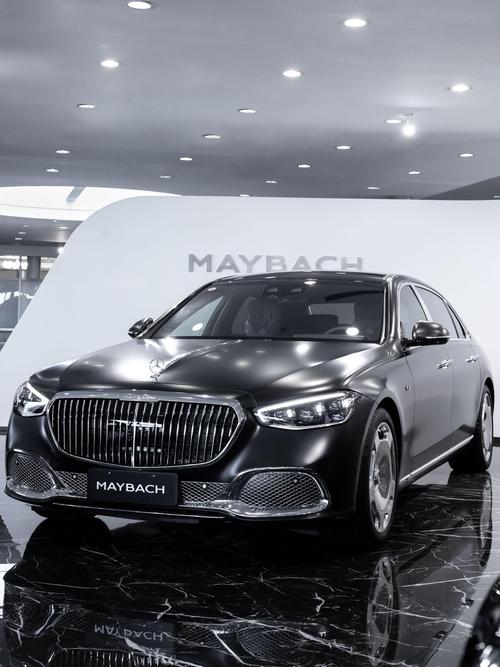 重庆292岚图汽车的售后服务让用户无忧出行，迈巴赫未来的豪华车趋势